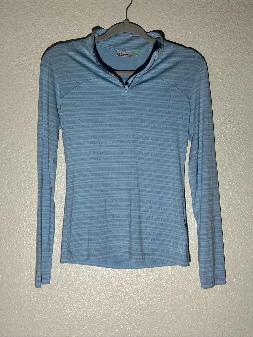 Tasc Performance Women's Light Blue Long Sleeve Quarter-Zip Top